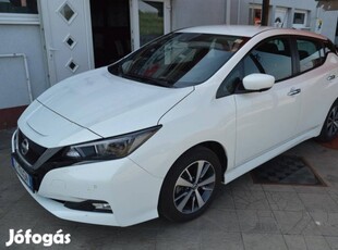 Nissan Leaf N-Connecta 40kWh (Automata) 54ekm/N...