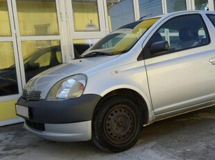 Toyota Yaris 1.0 Linea Terra