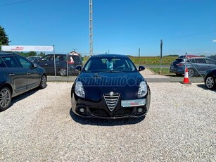 ALFA ROMEO GIULIETTA 1.6 JTD Distinctive Navi.Digit Klíma.Tempomat.Bör.Parkradar.Szervizmúlt