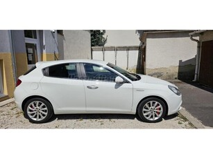 ALFA ROMEO GIULIETTA 1.6 JTDM-2 Distinctive