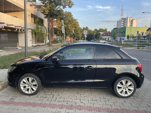 AUDI A1 1.6 TDI DPF Attraction