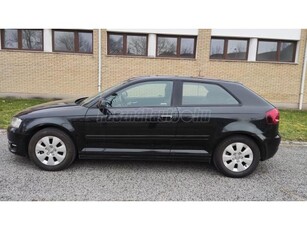 AUDI A3 1.6 TDI Ambition DPF