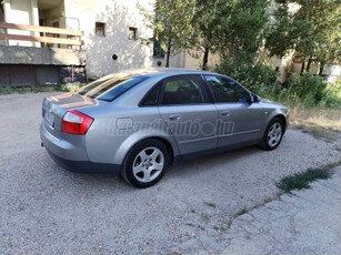 AUDI A4 Avant 2.0