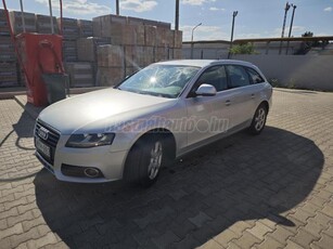 AUDI A4 Avant 2.0 TDI DPF B8