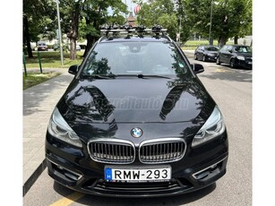 BMW 220d (Automata) (7 személyes )