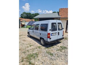 FIAT SCUDO 1.9 D EL Combi 9 fős személyautó