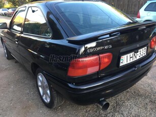 FORD ESCORT 1.8 16V XR3i