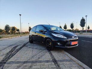 FORD FIESTA 1.4 Titanium