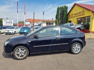 FORD FOCUS 1.4 Ambiente