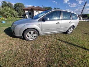 FORD FOCUS 1.6 Ambiente