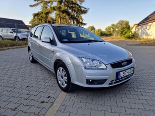 FORD FOCUS 1.6 Ghia Digitális működő klíma!