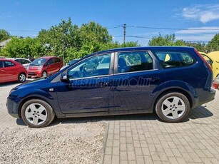 FORD FOCUS 1.6 TDCi Ghia DPF 185000KM-ROZSDAMENTES-DIGITKLÍMA-MEGKÍMÉLT