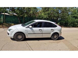 FORD FOCUS 1.6 Trend