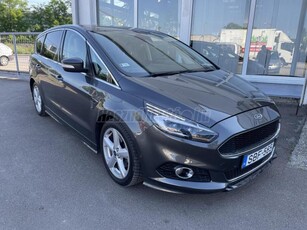 FORD S-MAX 2.0 TDCi Titanium végig vez. szerv.könyv