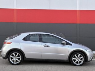 HONDA CIVIC 1.8 Executive Új Kuplung! Xenon! Ülésfűtés! Panortető!