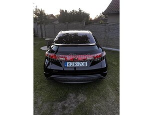 HONDA CIVIC 1.8 Sport