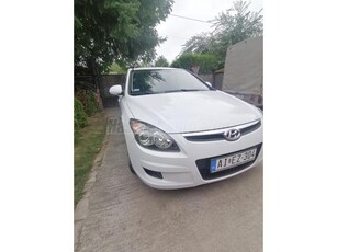 HYUNDAI I30 1.4 DOHC Classic