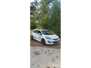 HYUNDAI I30 1.4i Life