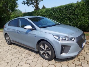 HYUNDAI IONIQ electric Premium (Automata) VEZETETT SZ.KÖNYV !! ÉRVÉNYES GYÁRI GARANCIA !!