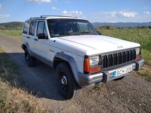 JEEP CHEROKEE 2.1 TD Limited