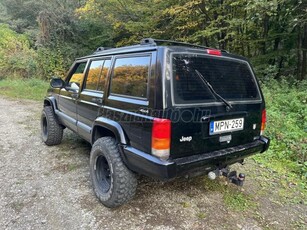 JEEP CHEROKEE 2.5 TD Sport