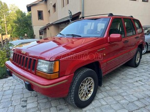 JEEP GRAND CHEROKEE Limited! 5.2V8 Eredeti 100%-ban rozsdamentes állapot!