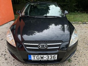 KIA CEE'D 1.4 LX Base !! 10 LÉGZSÁK !! KLÍMA !!