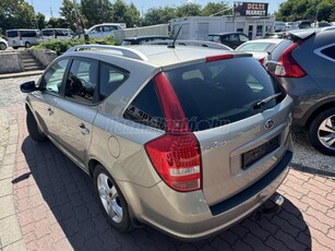 KIA CEE'D 1.6 LX Exclusive 118.000KM!!! Márkaszervíz Által Végig Vezetett Szervízkönyv