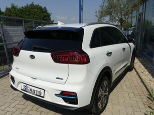 KIA NIRO e-Niro 64kWh Gold Led.Kamera.Navi.Sport.D.Klima.Űl.Fű.PDC.Bőr