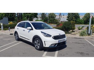 KIA NIRO PHEV 1.6 GDI LX DCT