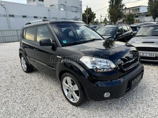 KIA SOUL 1.6 CRDi High Power Prémium TETŐABLAK/DIGIT KLÍMA/RADAR/TEMPOMAT/18-AS KERÉK