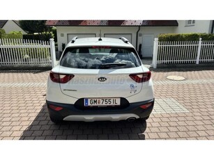 KIA STONIC 1.25 MPI Silver