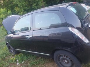 LANCIA YPSILON 1.4 16V Oro