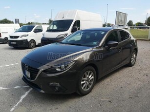 MAZDA 3 1.5 Attraction