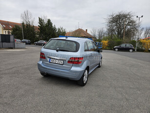 MERCEDES-BENZ B 180 CDI