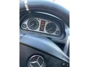 MERCEDES-BENZ B 200 2.0 140LE