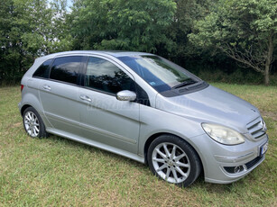 MERCEDES-BENZ B 200 2.0