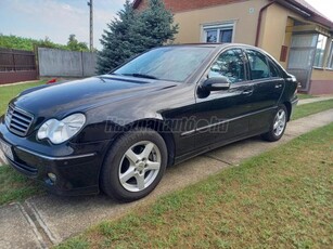 MERCEDES-BENZ C 180 Kompressor Avantgarde DR.--hölgy tulajtól.--Sedam-kézi 6sebesség