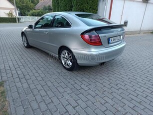 MERCEDES-BENZ C 180 Kompressor Sportcoupe