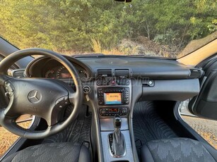 MERCEDES-BENZ C 200 Kompressor Avantgarde