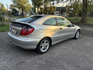 MERCEDES-BENZ C 230 2.3 16V