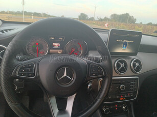 MERCEDES-BENZ CLA 200 CDI d