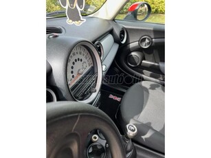 MINI CLUBMAN Cooper1.6 D