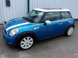 MINI MINI COOPER 1.6 S MOTOROS NAPFÉNYTETŐ.BŐR.ÜLÉSFŰTÉS.DIGITKLÍMA.AZONNAL VIHETŐ