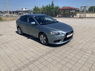 MITSUBISHI LANCER Sportback 1.8 Invite