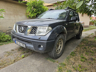 NISSAN NAVARA 4WD Double 2.5D LE (Automata)