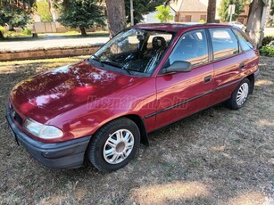 OPEL ASTRA F 1.4 GL