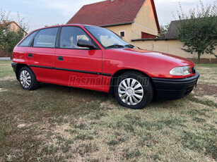 OPEL ASTRA F 1.4 SE GL