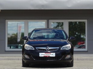 OPEL ASTRA J 1.6 Enjoy FRISS'SZERVÍZ-MEGKÍMÉLT ÁLLAPOT-ALUFELNI