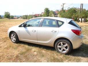 OPEL ASTRA J 1.7 CDTI Enjoy